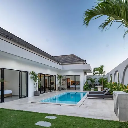 Exclusive New Canggu Villa